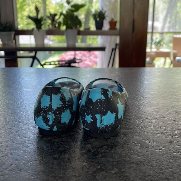 IRON FIST Rayplay Peep Toe flats blue and black shoes with stars BNIB - Picture 2 of 8